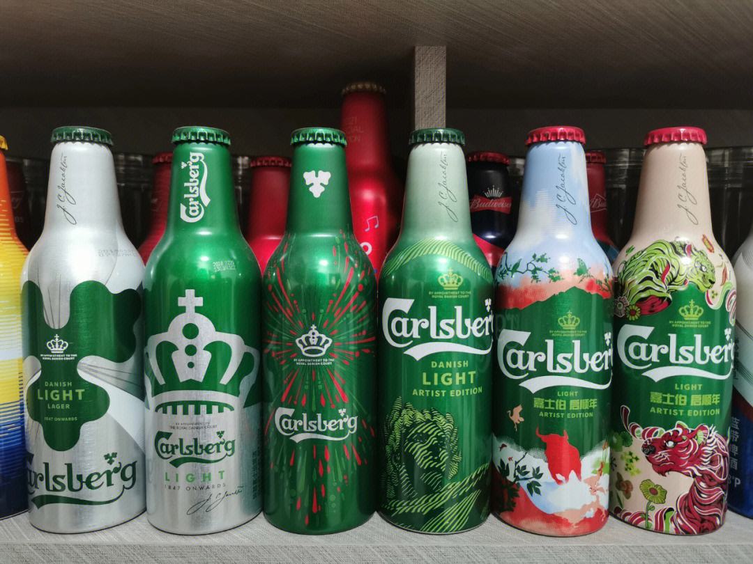 雪花啤酒南京(雪花啤酒是哪个省的品牌？喝过哪几种？)